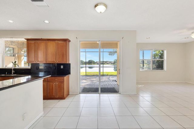 2716 San Andros, West Palm Beach, FL 33411