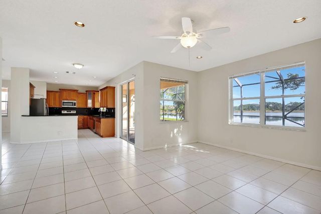 2716 San Andros, West Palm Beach, FL 33411