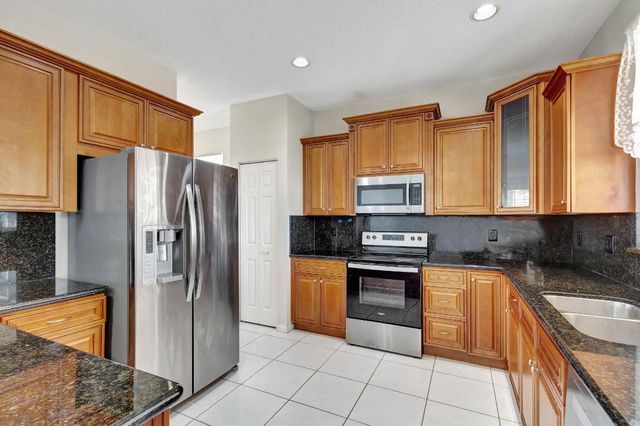 2716 San Andros, West Palm Beach, FL 33411