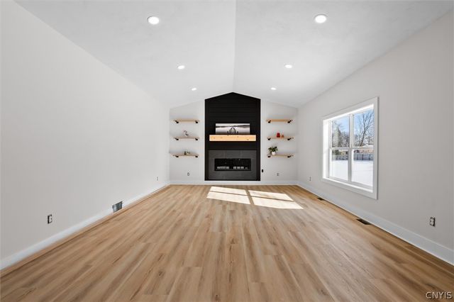 216 Lexi Lane, Van Buren, NY 13027