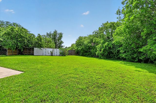 3921 Timberidge Drive, Irving, TX 75038