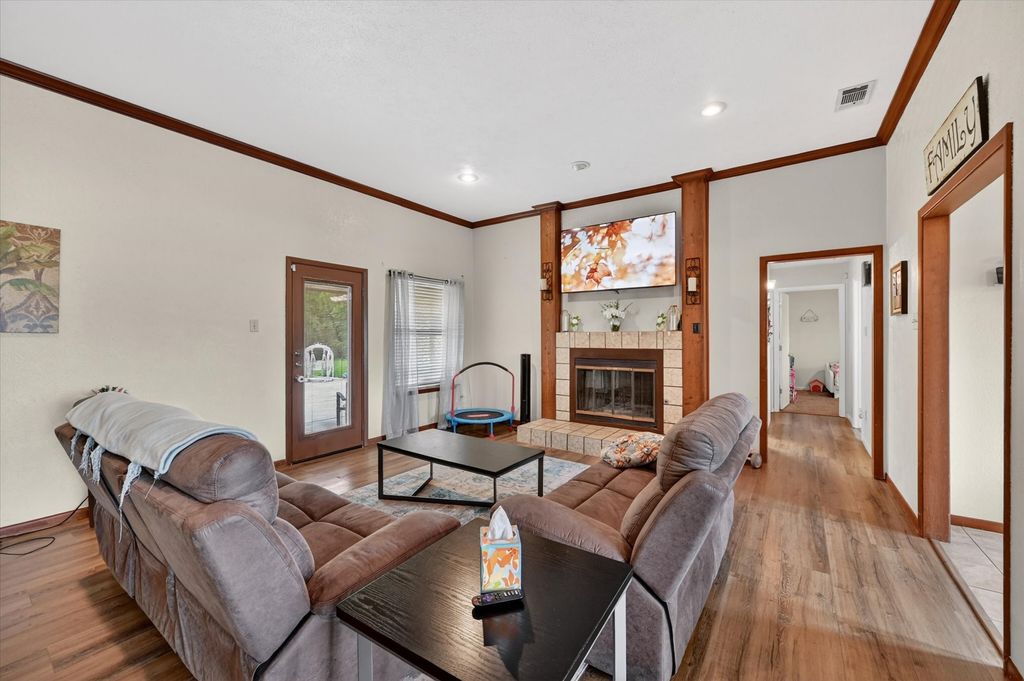 3921 Timberidge Drive, Irving, TX 75038