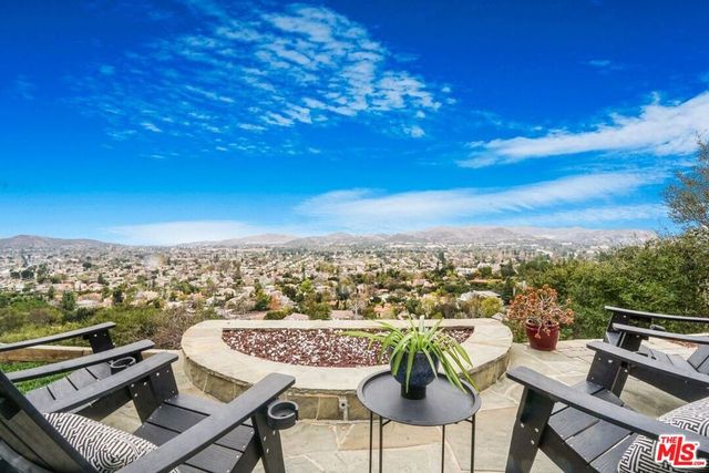 3485 Ridgeford Drive, Westlake Village, CA 91361
