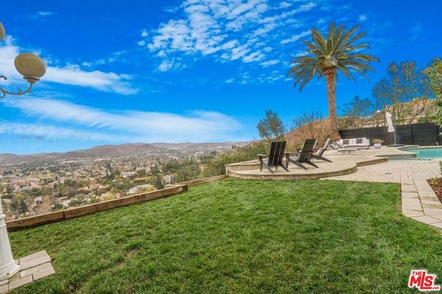 3485 Ridgeford Drive, Westlake Village, CA 91361