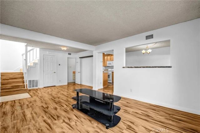 12310 Runnymede 1, North Hollywood, CA 91605