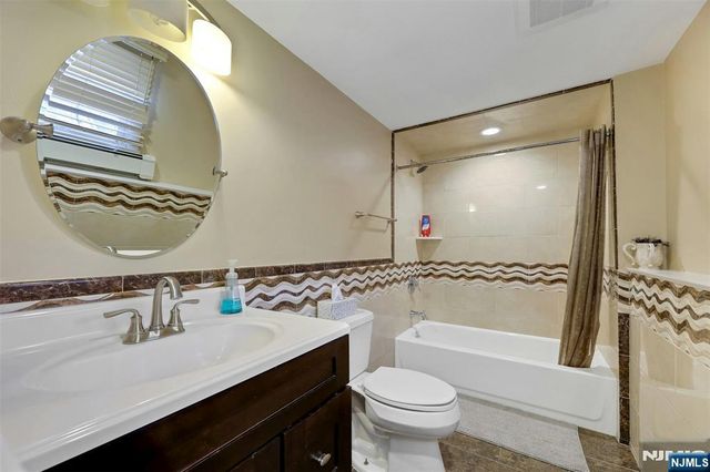 379 Wildrose Avenue, Bergenfield, NJ 07621