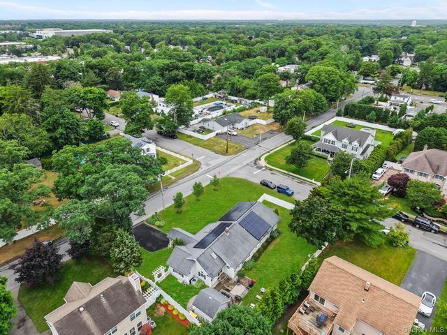 821 Peconic Street, Ronkonkoma, NY 11779