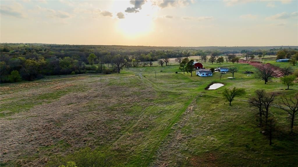 2 E Sorghum Mill Road, Arcadia, OK 73007
