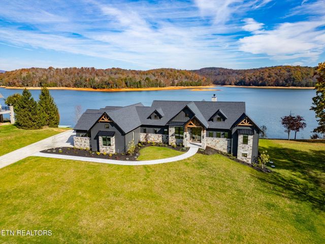 135 Crown Jewel Lane, Lafollette, TN 37766