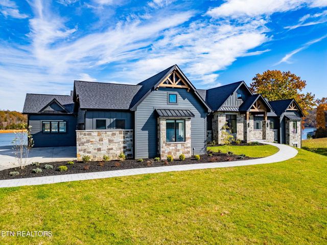 135 Crown Jewel Lane, Lafollette, TN 37766