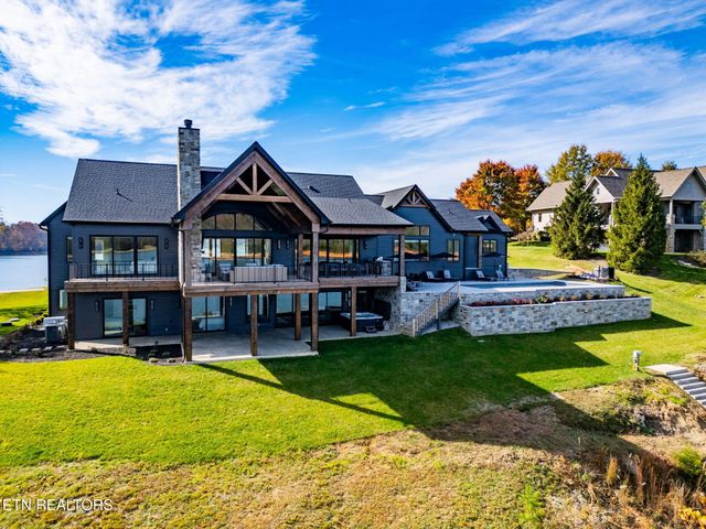 135 Crown Jewel Lane, Lafollette, TN 37766