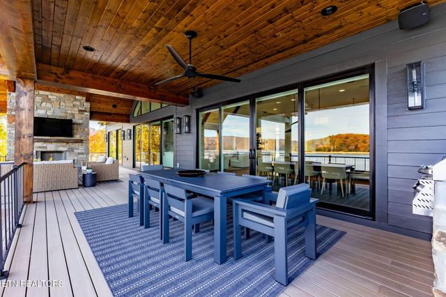 135 Crown Jewel Lane, Lafollette, TN 37766