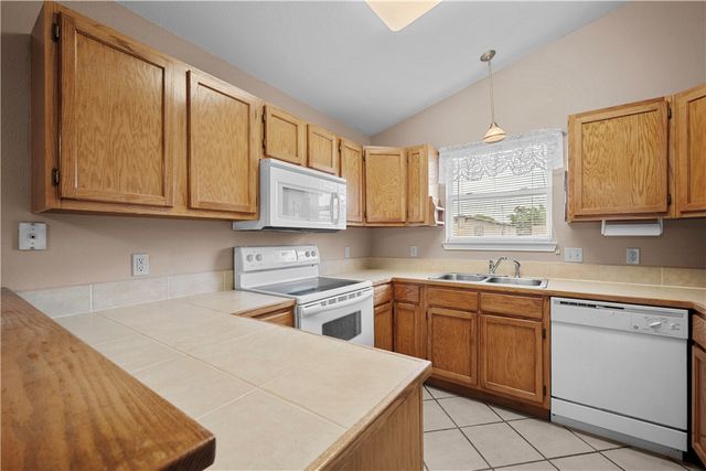 501 Jane St, Corpus Christi, TX 78418
