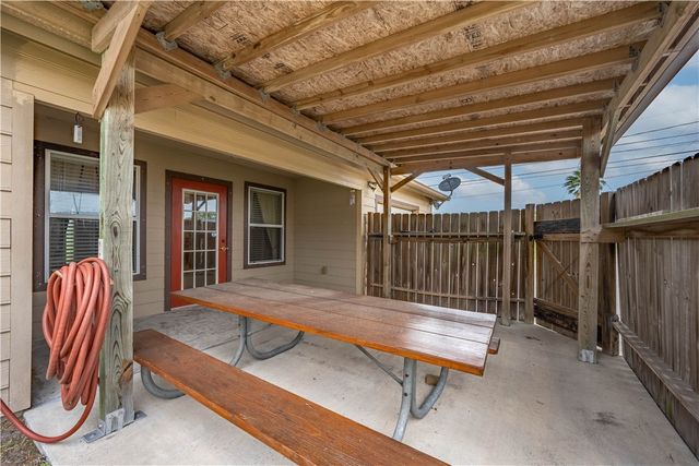 501 Jane St, Corpus Christi, TX 78418