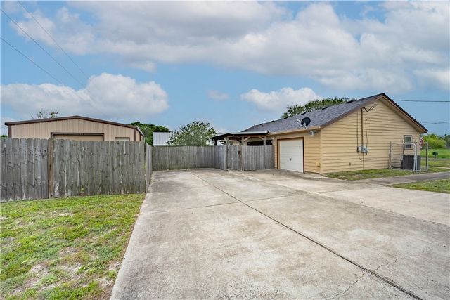 501 Jane St, Corpus Christi, TX 78418