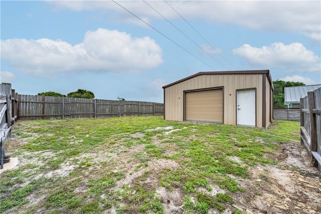 501 Jane St, Corpus Christi, TX 78418