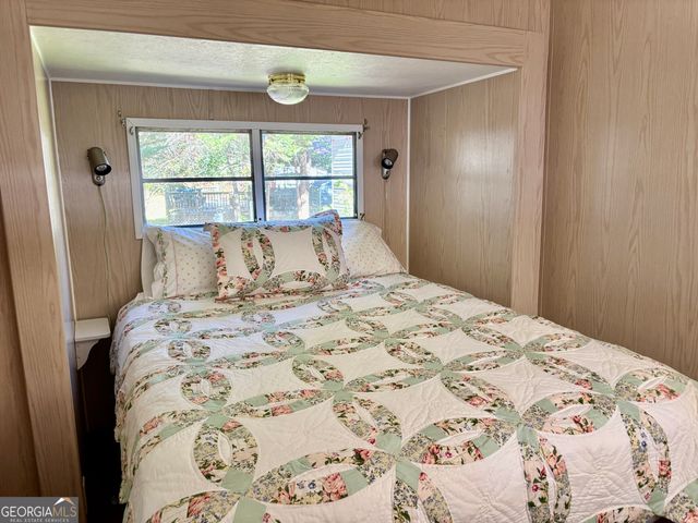 345 Hidden Valley Road, Cleveland, GA 30528