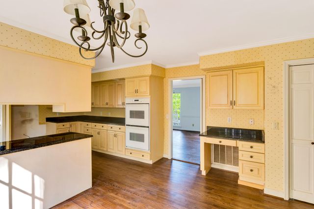 408 Fort Trace Road, Lookout Mountain, GA 30750