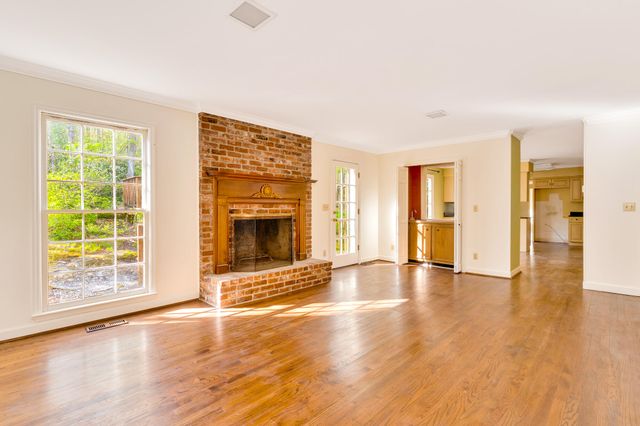 408 Fort Trace Road, Lookout Mountain, GA 30750