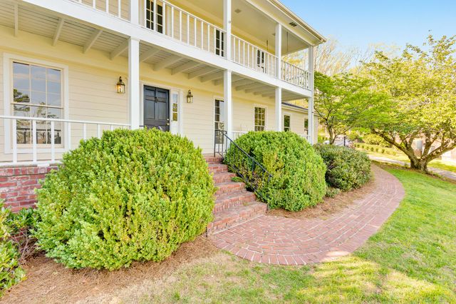 408 Fort Trace Road, Lookout Mountain, GA 30750