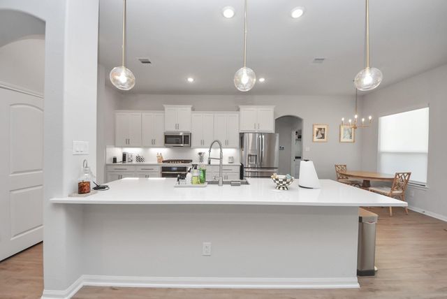 267 Road 6613, Dayton, TX 77535