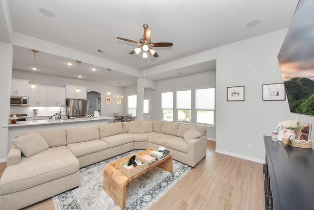 267 Road 6613, Dayton, TX 77535