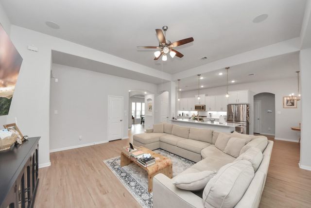 267 Road 6613, Dayton, TX 77535