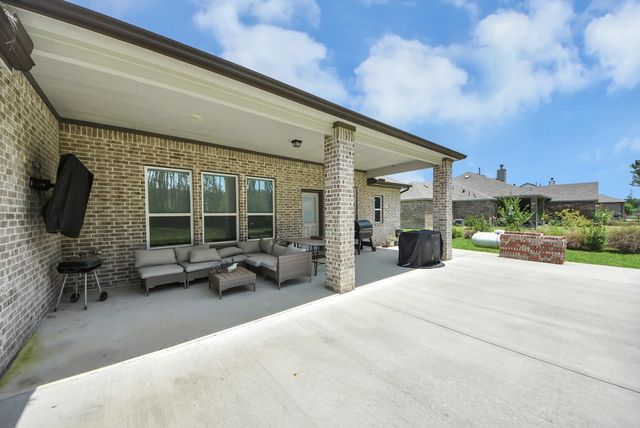 267 Road 6613, Dayton, TX 77535