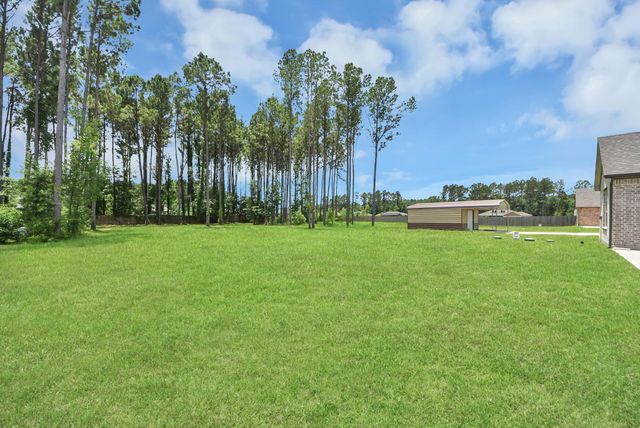 267 Road 6613, Dayton, TX 77535