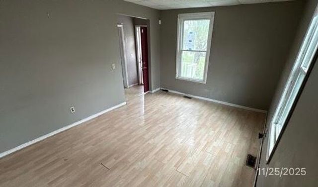 1410 AVE J, Council Bluffs, IA 51501