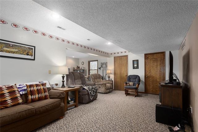 12890 Bethel Terrace, Platte City, MO 64079