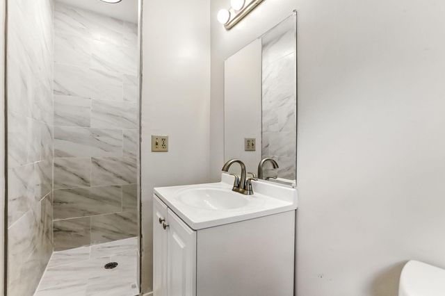 2872 Jackson Street, Little Canada, MN 55117