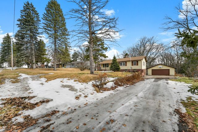 2872 Jackson Street, Little Canada, MN 55117