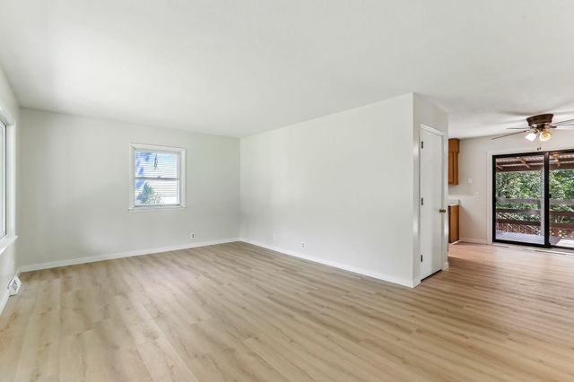 2872 Jackson Street, Little Canada, MN 55117