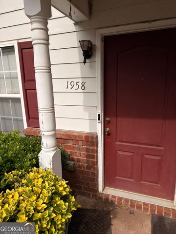 1958 Shawn Wayne Circle SE, Atlanta, GA 30316