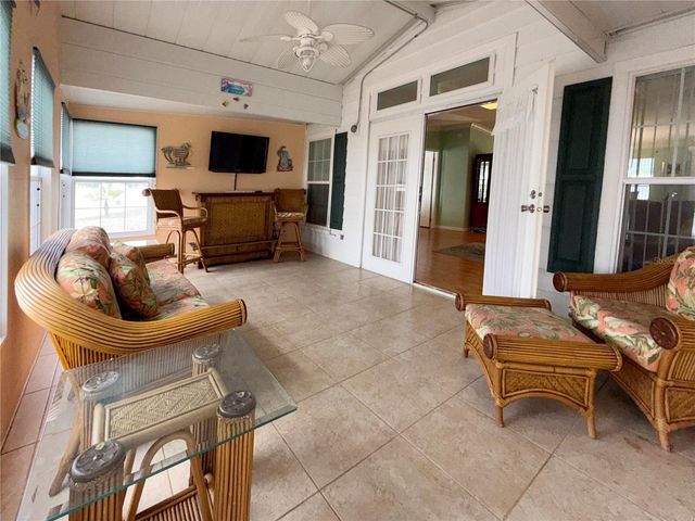 194 S PORT ROYAL LANE, Apollo Beach, FL 33572