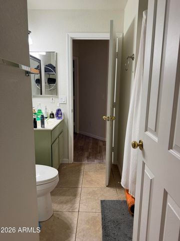 1117 E GWEN Street, Phoenix, AZ 85042
