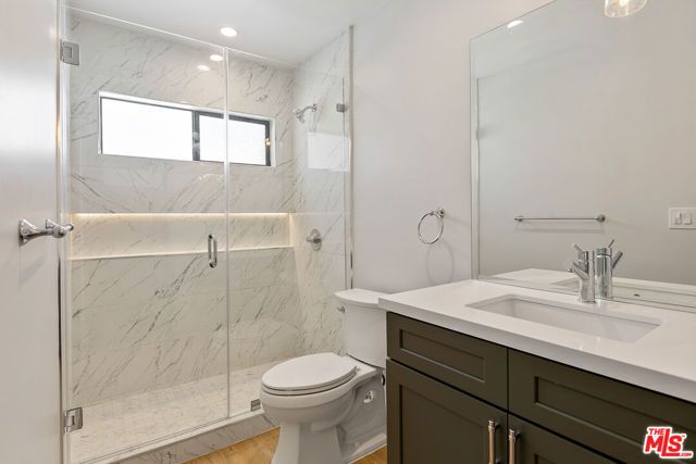 3314 S MENTONE Avenue 5, Los Angeles, CA 90034