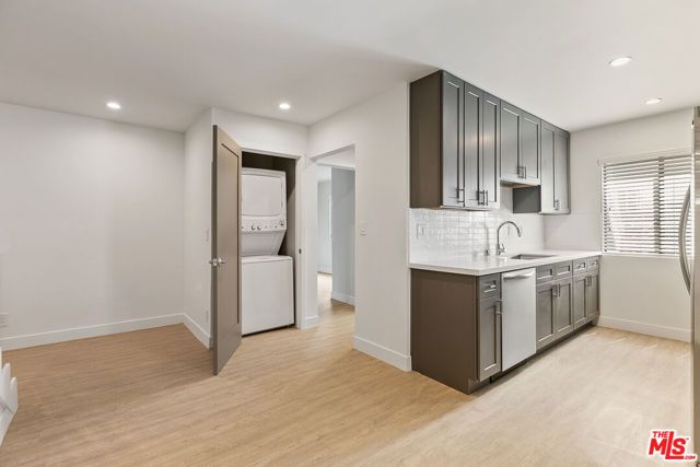 3314 S MENTONE Avenue 5, Los Angeles, CA 90034