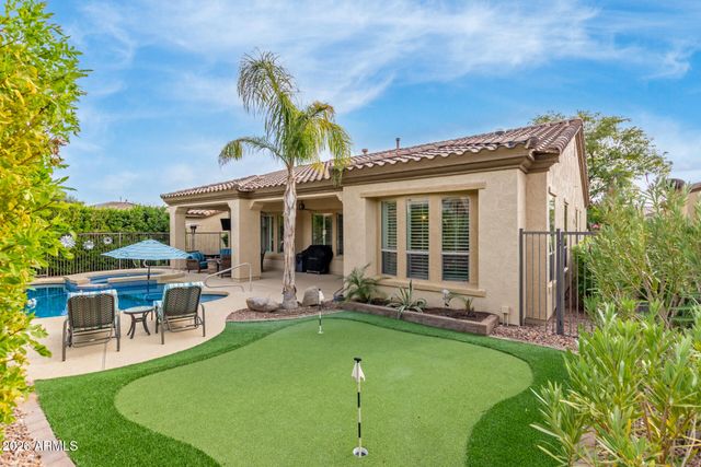 12388 W Fetlock Trail, Peoria, AZ 85383