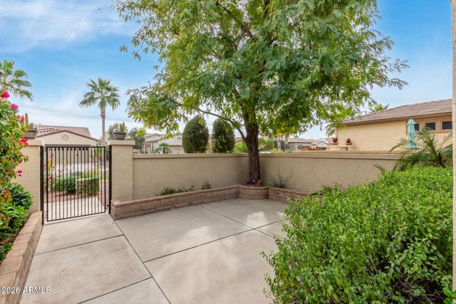 12388 W Fetlock Trail, Peoria, AZ 85383