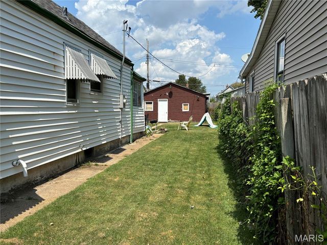 4455 Itaska, St Louis, MO 63116