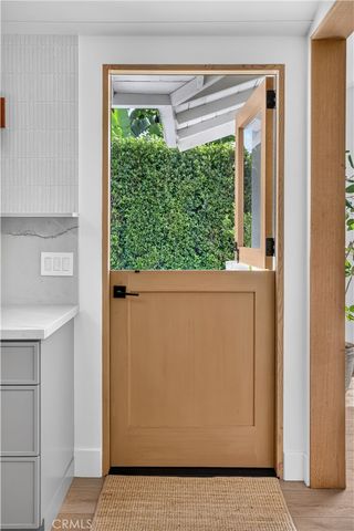 184 E Bay, Costa Mesa, CA 92627