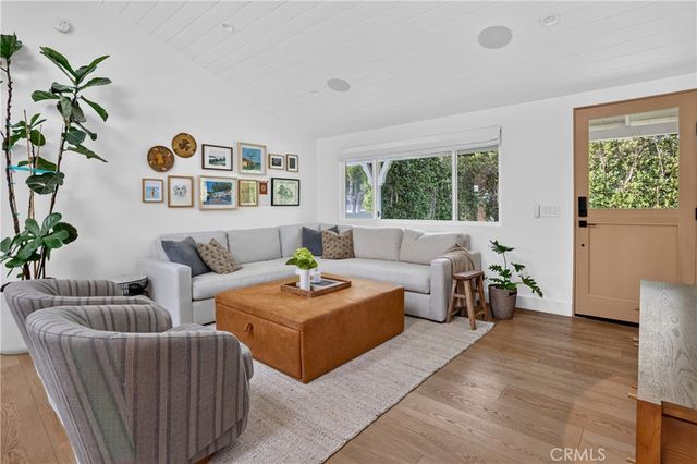 184 E Bay, Costa Mesa, CA 92627