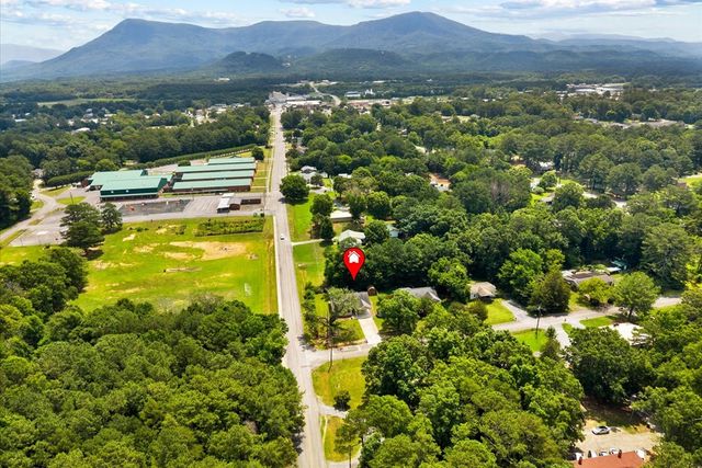 132 9th Avenue, Chatsworth, GA 30705