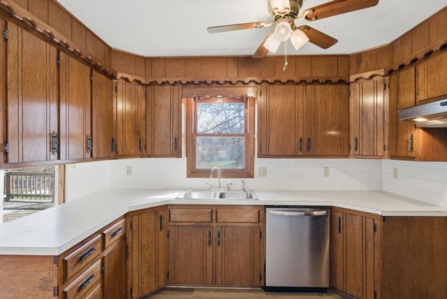 28 Harris, Rose Hill, KS 67133