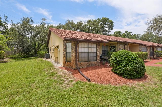 8626 SHADBLOW COURT 1, Port Richey, FL 34668
