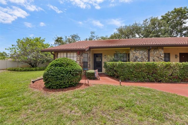 8626 SHADBLOW COURT 1, Port Richey, FL 34668
