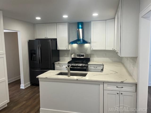 53431 Ruann Drive, Shelby Twp, MI 48316