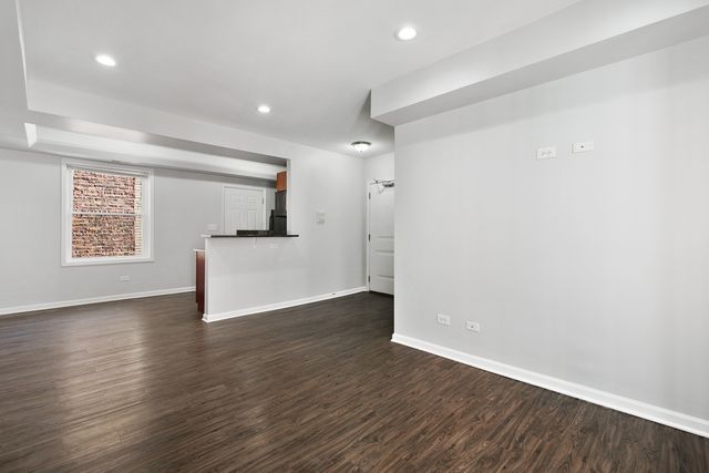 7730 N Ashland Avenue C2, Chicago, IL 60626